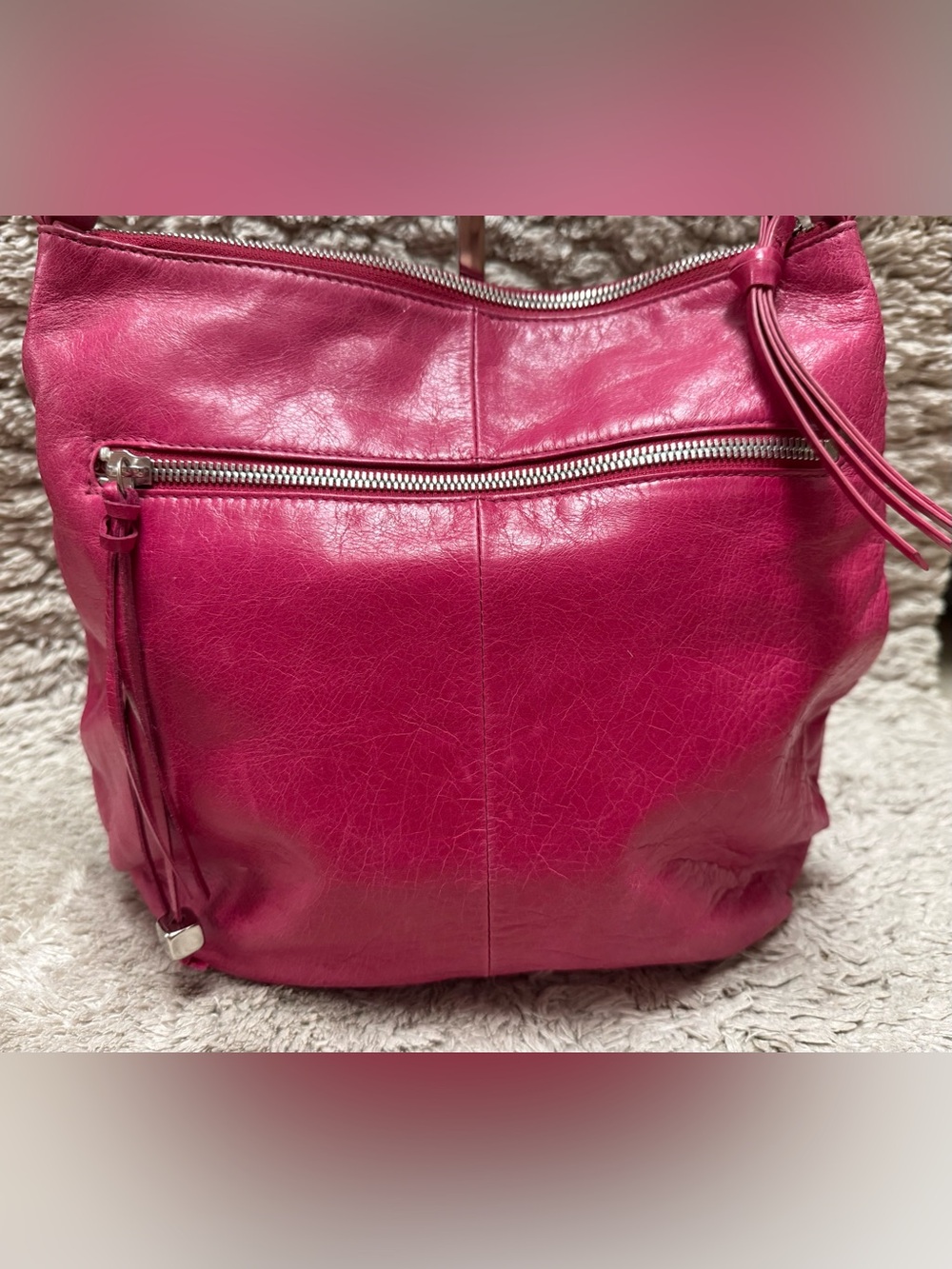HOBO  Original-,Fuchsia Leather Shoulder Bag - Picture 4 of 13